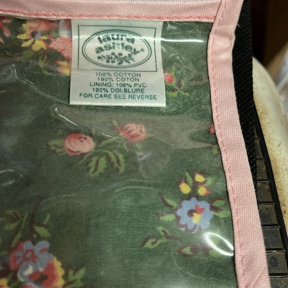 Floral Hanging Organizer Bag - Picture 3 of 4